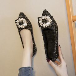 Red Wolf - Rhinestone Pointy-Toe Flats Red Wolf - Rhinestone Pointy-Toe Flats