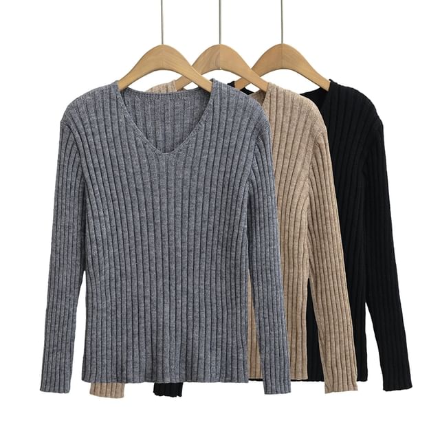 Ulark-Long-Sleeve V-Neck Plain Knit Top