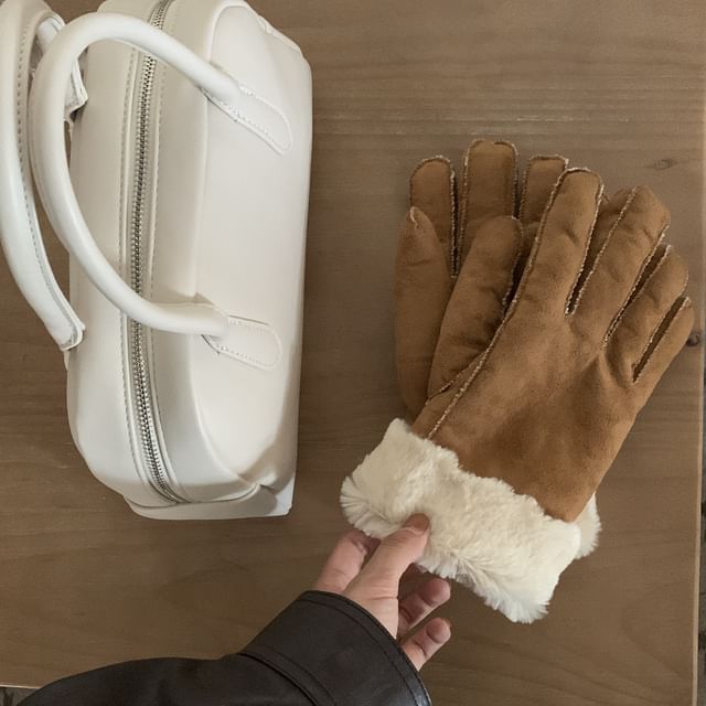 Raconteur-Plain Fluffy Trim Faux Suede Gloves