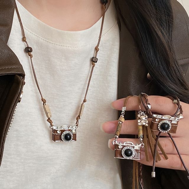 Jael-Camera Pendant Necklace