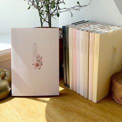 BABOSARANG - 2021 Floral-Printed Weekly Planner with Stickers (S) BABOSARANG - 2021 Floral-Printed Weekly Planner with Stickers (S)
