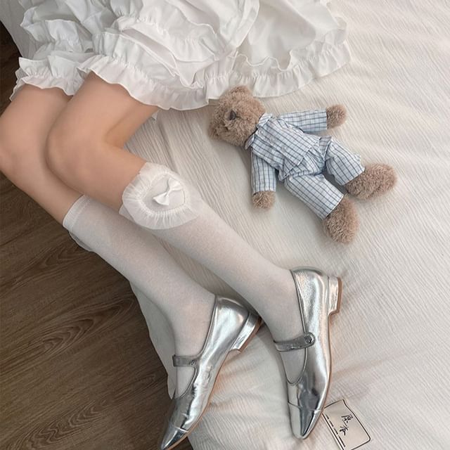 Maisee-Bowknot Accent Long Socks