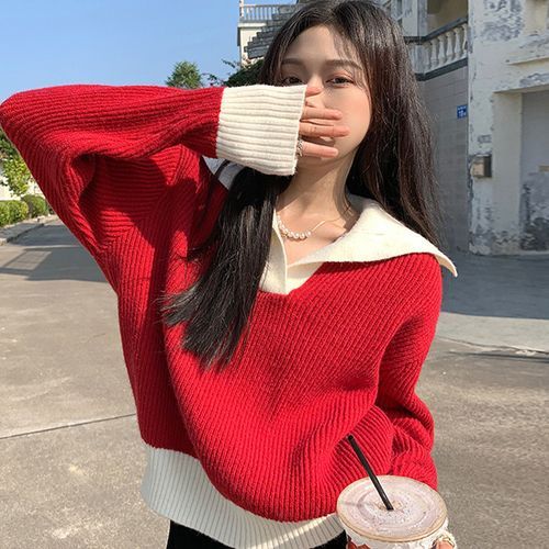 Contrast collar outlet sweater