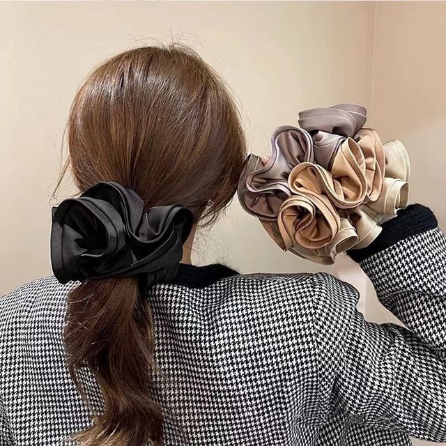Mentosi-Ruffle Fabric Scrunchie
