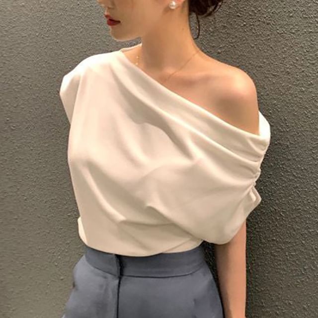 CRIBI-Short-Sleeve Asymmetrical Plain Blouse