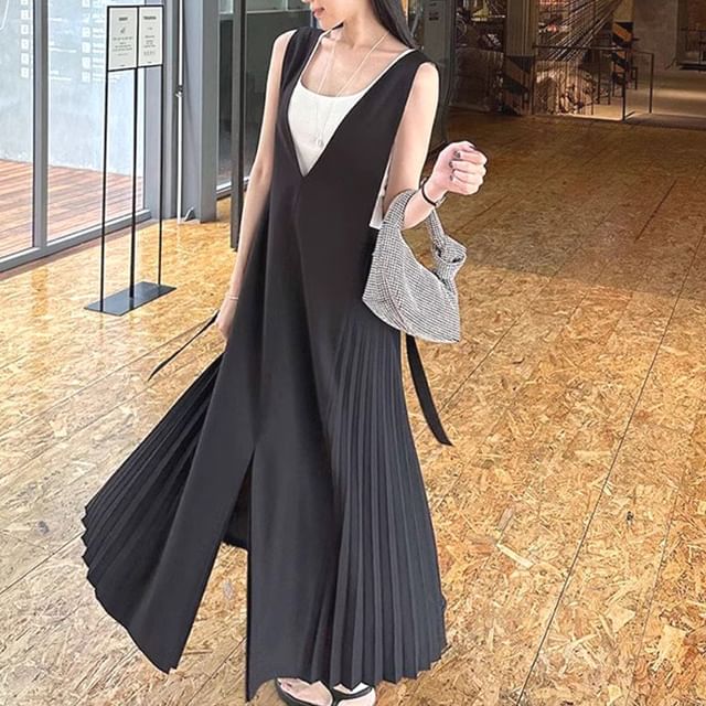 open lace back dress New* Pleated Jumper – The BR Uniform Shop