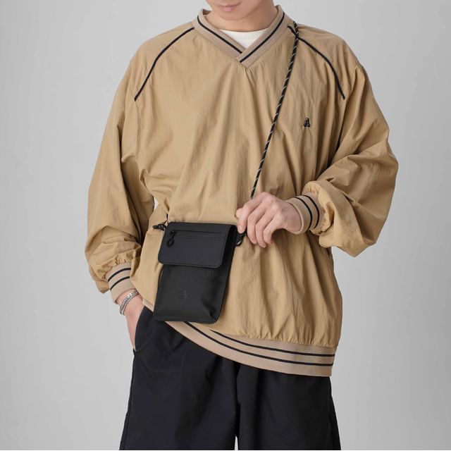 Hikuozy-Flap Canvas Crossbody Bag
