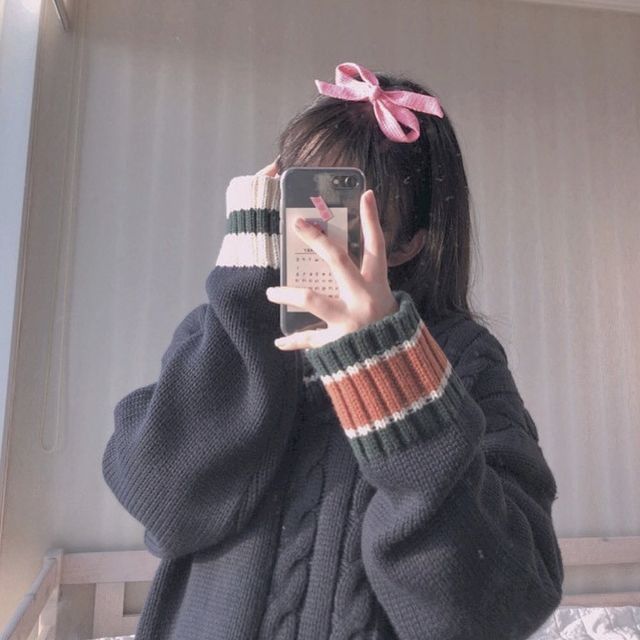 Glotto-Color-Block Over-Sized Long-Sleeve Knitted Top