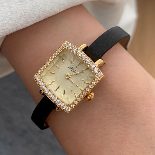 Custom Hand Made VVS Moissanite Diamond Watch Fully Iced Out Moissanite Hip  Hop Watch at Rs 239229.41 | Varachha Road | Surat | ID: 2850470362530