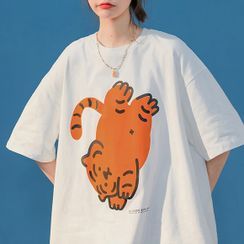 issvvi - Elbow-Sleeve Cartoon Print T-Shirt
