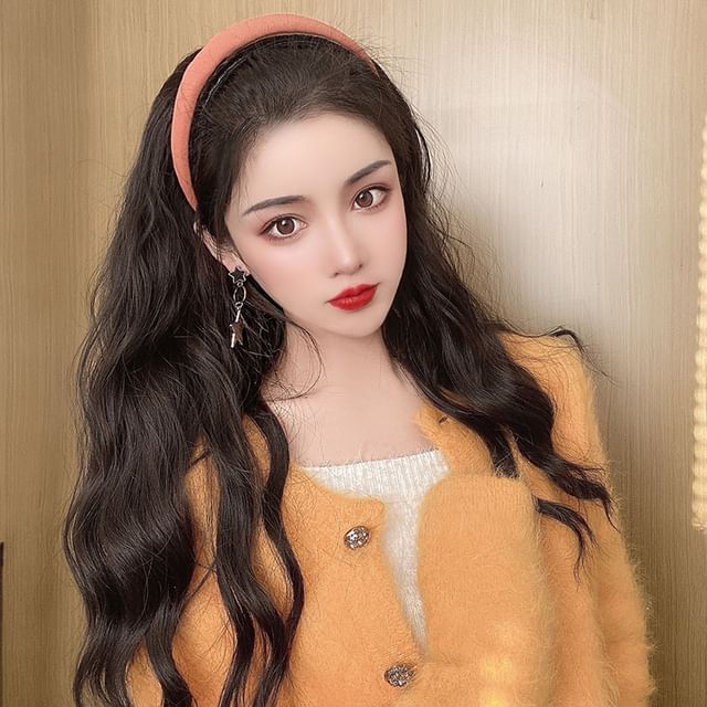 Pin Show-Long Full Wig - Wavy with Detachable Headband