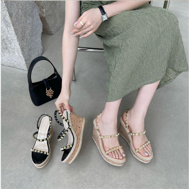 Niuna-Studded Platform Wedge-Heel Sandals