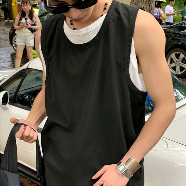 Orungeetun-Two Tone Mock Two-Piece Tank Top