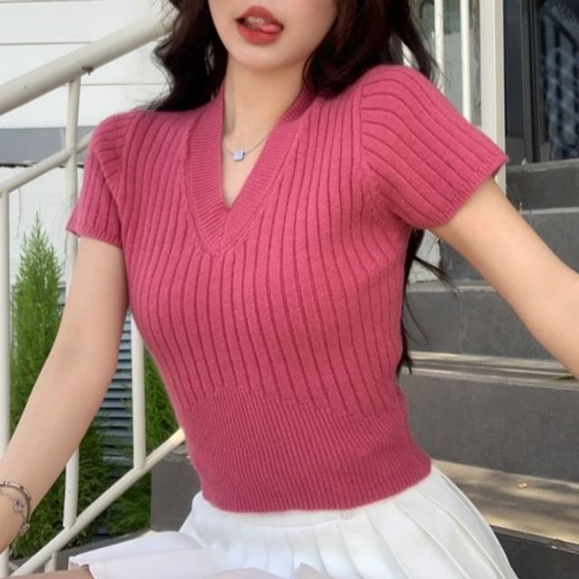 Allinya-Short Sleeve V-Neck Plain Ribbed Knit Crop Top