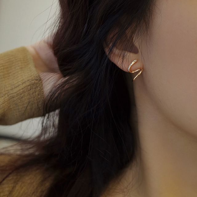 Phoenoa-Swirl Rhinestone Sterling Silver Stud Earring