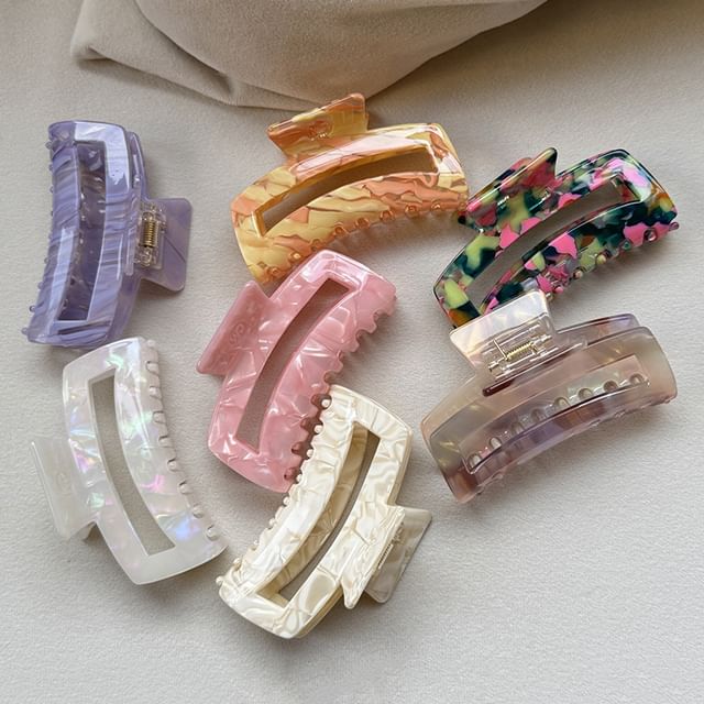 Allyrinta-Acetate Hair Claw Clip