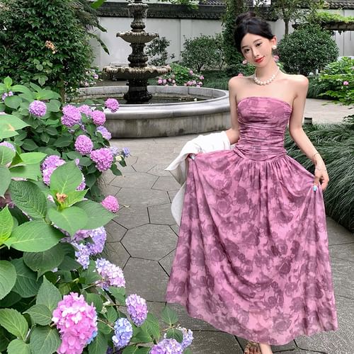 Juuri - Strapless Floral Print Ruched Maxi A-Line Dress