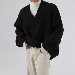 MRCYC - V-Neck Sweater MRCYC - V-Neck Sweater