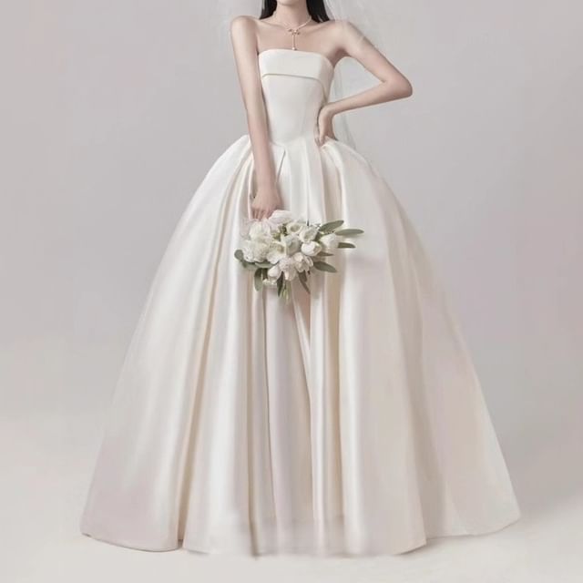 DreesHouse-Strapless Plain A-Line Wedding Gown