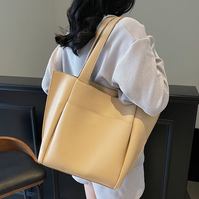 Skyglow-Faux Leather Plain Tote Bag