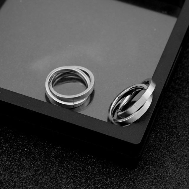 Juanitro-Layered Ring