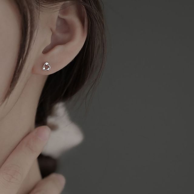 Hansha-Sterling Silver Stud Earring
