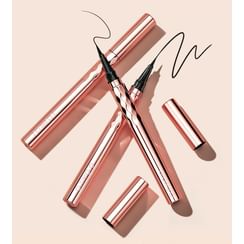 O.TWO.O - Gold Silk Smooth Liquid Eyeliner