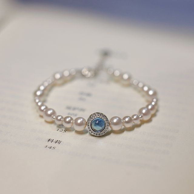 Hansha-Beaded Rhinestone Ring