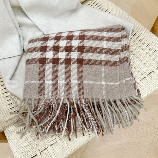 Frior-Houndstooth Scarf