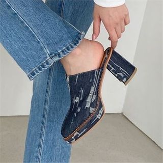 chunky heel square toe