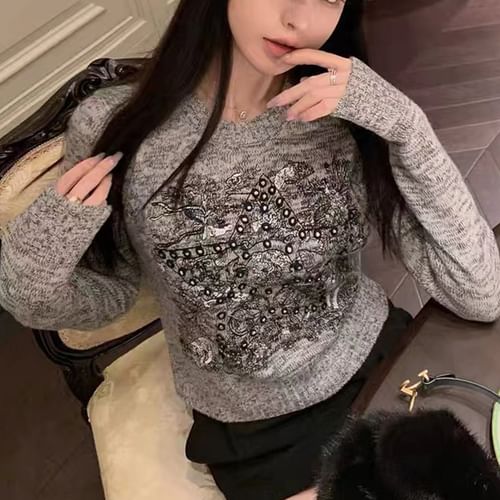 Long-Sleeve Crew Neck Star Embroidered Knit Top