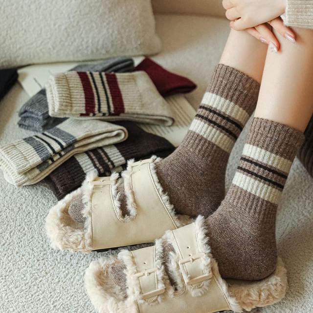 MOGLA-Striped Socks