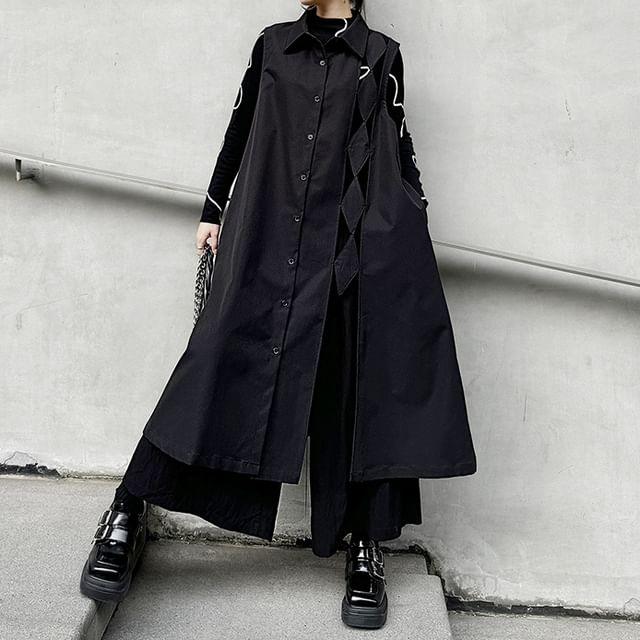 KUMI-Collared Plain Cutout Midi Button Vest