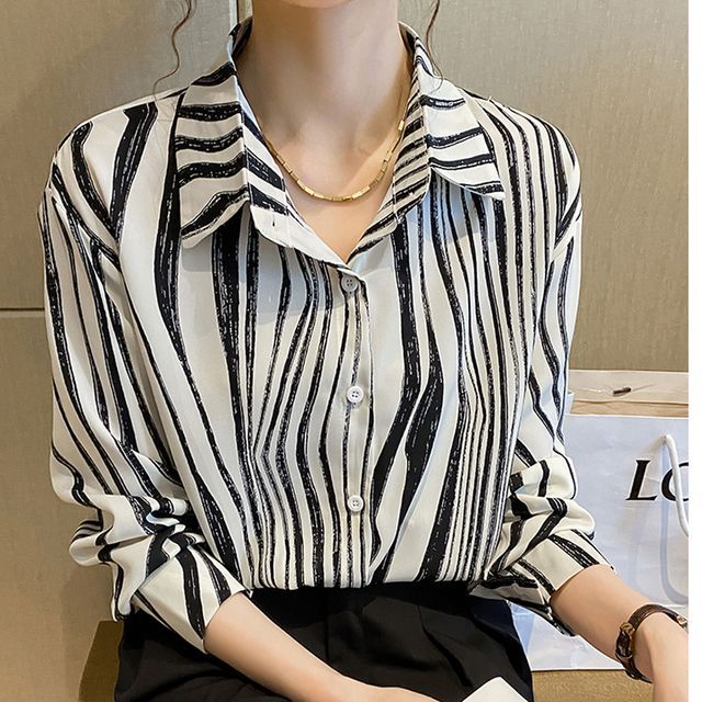 Everose-Collared Zebra Shirt