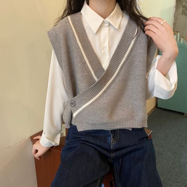 Shinsei-Plain Shirt V-Neck Striped Sweater Vest