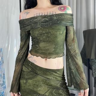 Honet Bell Sleeve Off-Shoulder Floral Print Mesh Crop Top / Low Waist Midi Skirt