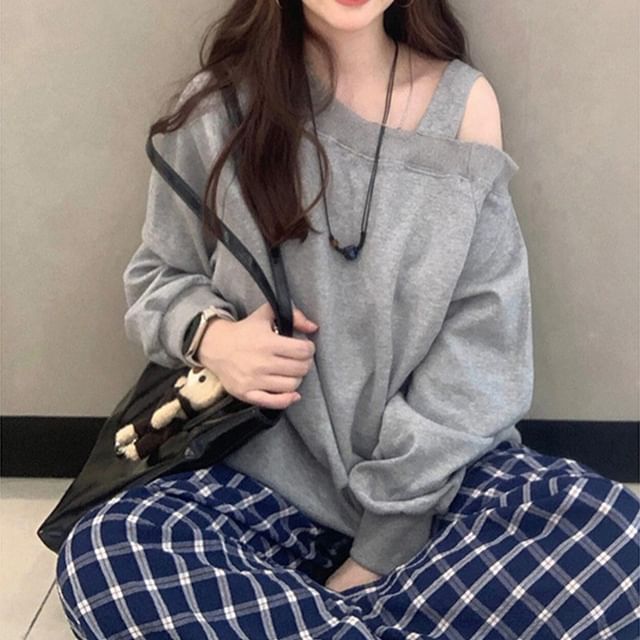 Dreamkura-Off Shoulder Plain Oversized Pullover