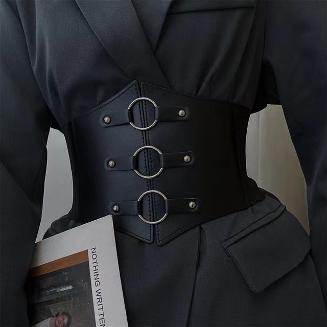 Rofuka-Korsettgürtel aus Kunstleder