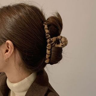 Poppin-Leopard Hair Claw