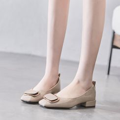 Siji - Low-Heel Square Toe Pumps Siji - Low-Heel Square Toe Pumps