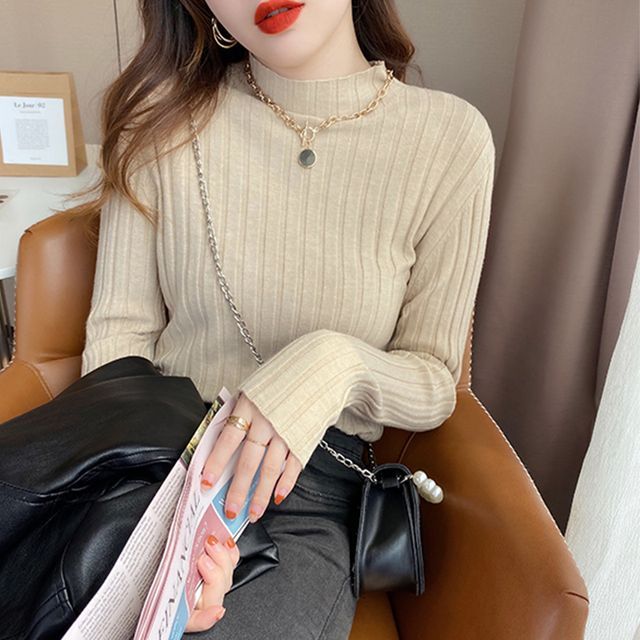 Everose-Ribbed Knit Mock-Neck Sweater