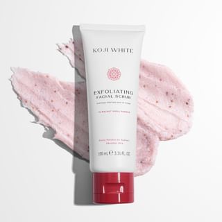 Koji White - Exfoliating Face Scrub 1% Walnut Shell Powder