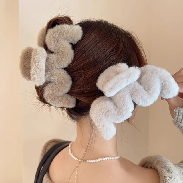enthice-Fluffy Hair Claw