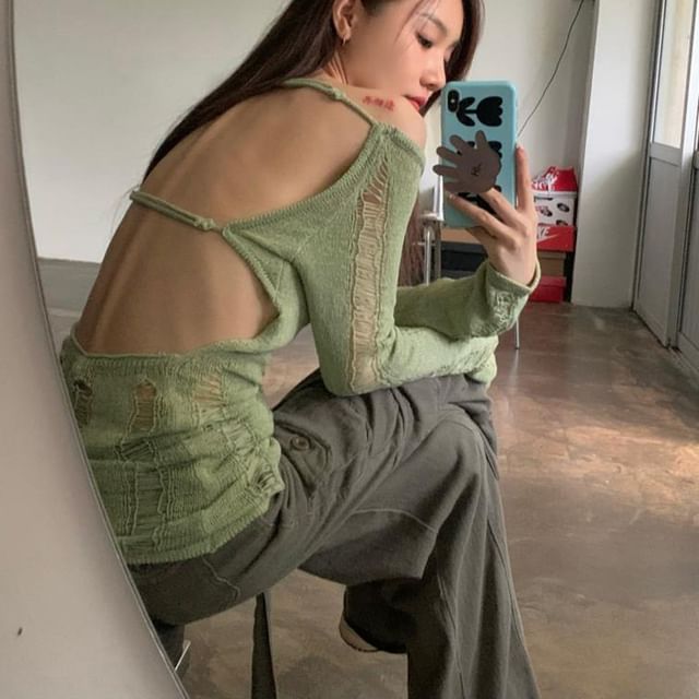 GOUB-Long-Sleeve Open Back Plain Knit Top