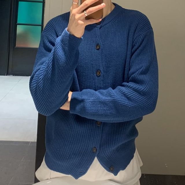 Okwano-Crew Neck Plain Button-Up Cardigan