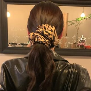 Gemsha-Leopard Print Scrunchie