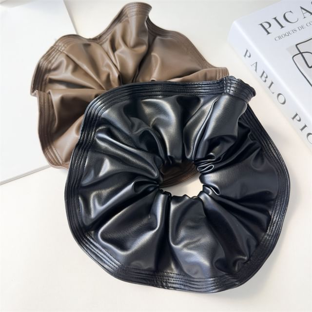 enthice-Faux Leather Plain Scrunchie