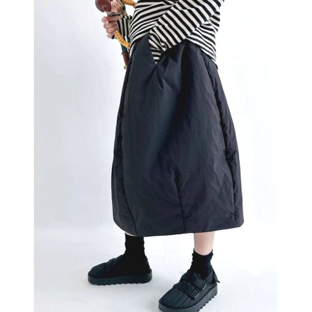 Lewwe-Mid Rise Loose Fit Bubble skirt