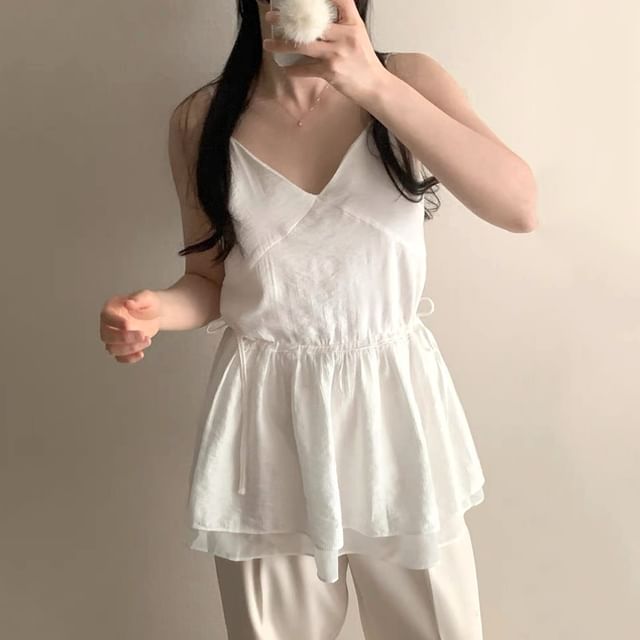 ISSOL-Plain Peplum Cami Top