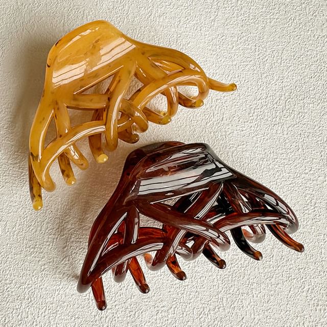 Allyrinta-Acetate Hair Clamp